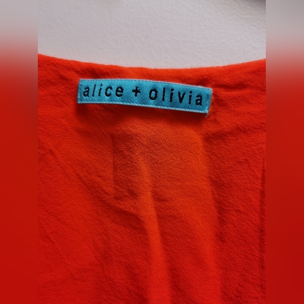 Alice and Olivia Orange top sleveless elastic waist, Lined, 100 % silk ptp 20.5" - Picture 5 of 7